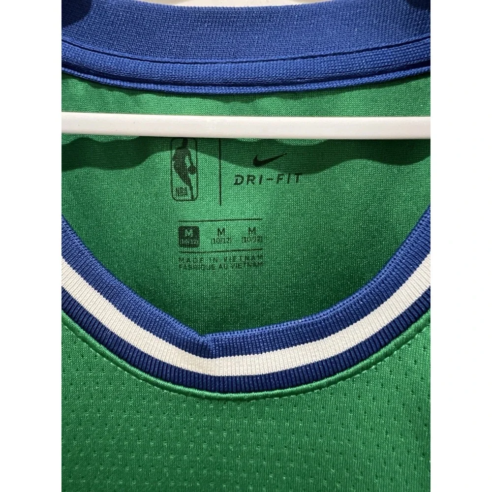 Nike Luka Doncic Dallas Mavericks #77 Youth Medium Green Swingman Jersey NBA